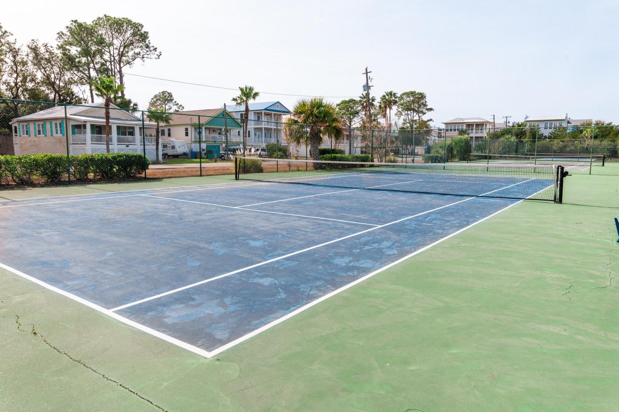 Beach-Pool-Private Balcony Apartment Tybee Island Bagian luar foto